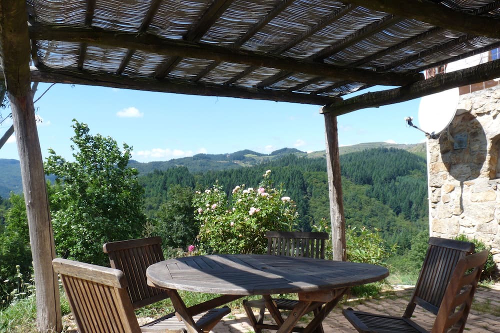 Photo of Outdoor in Accons