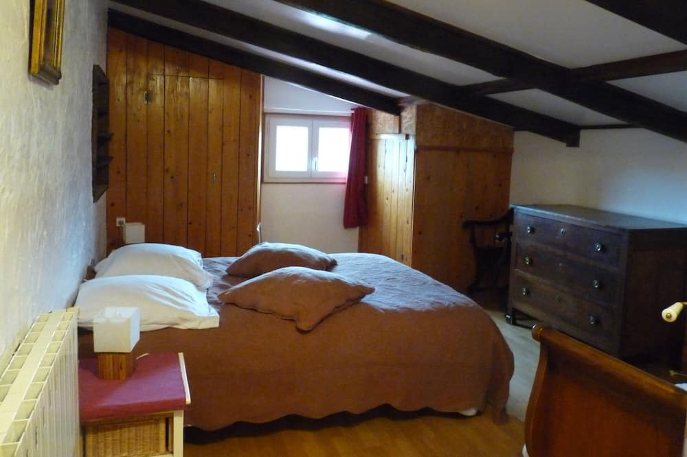 Photo of Bedroom in Accons