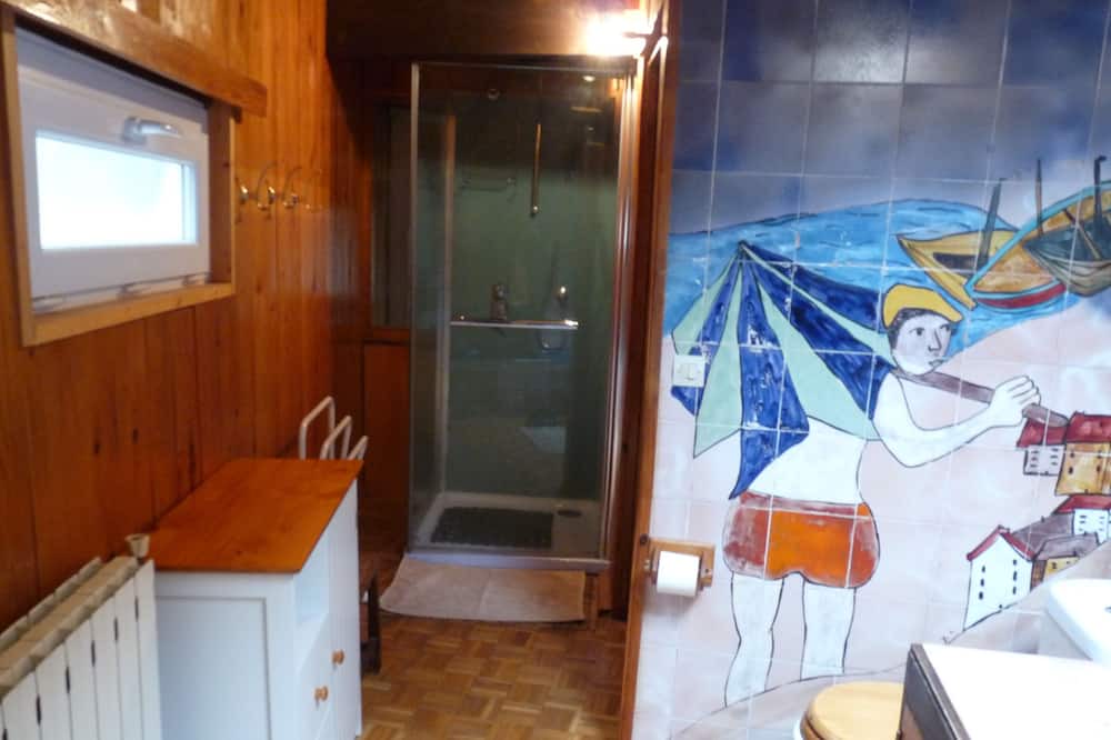 Photo of Bathroom in Accons