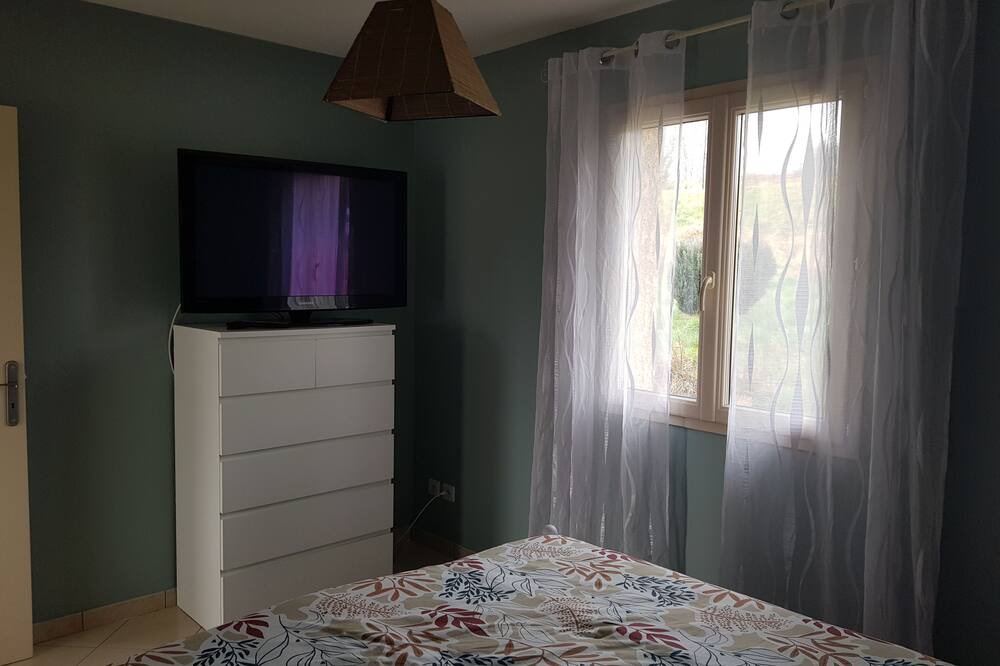 Photo of Bedroom in Bellevue-la-Montagne