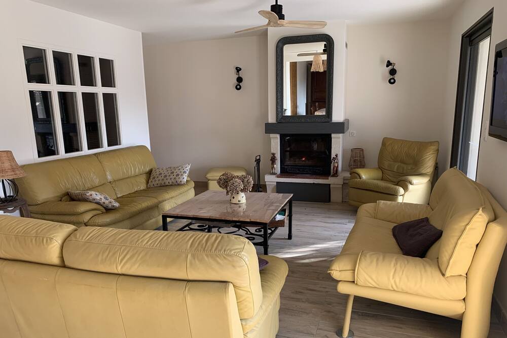 Photo of Livingroom in Aubignan