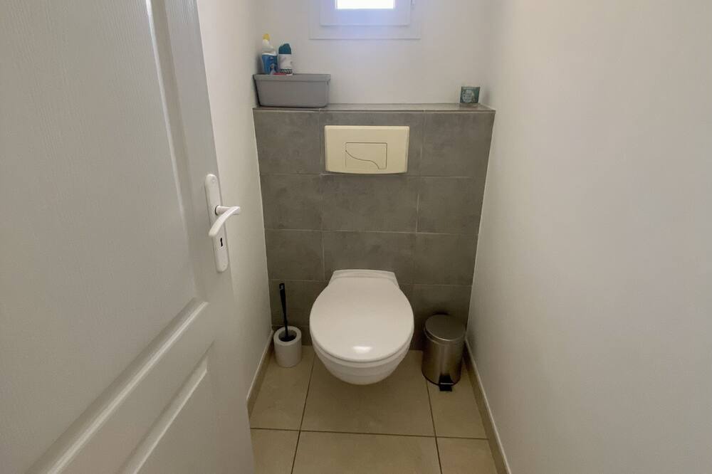 Photo of Bathroom in Visan