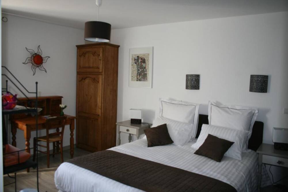 Photo of Bedroom in Chabrillan