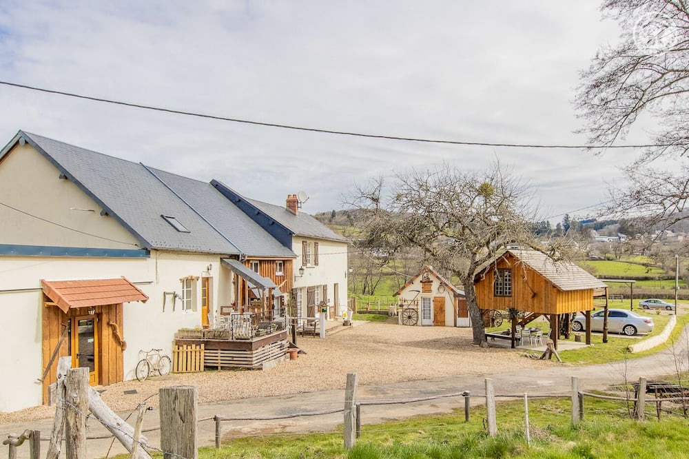 Photo of Others in Cussy-en-Morvan