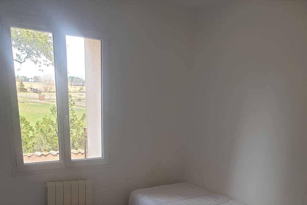 Photo of Bedroom in Pierrelatte