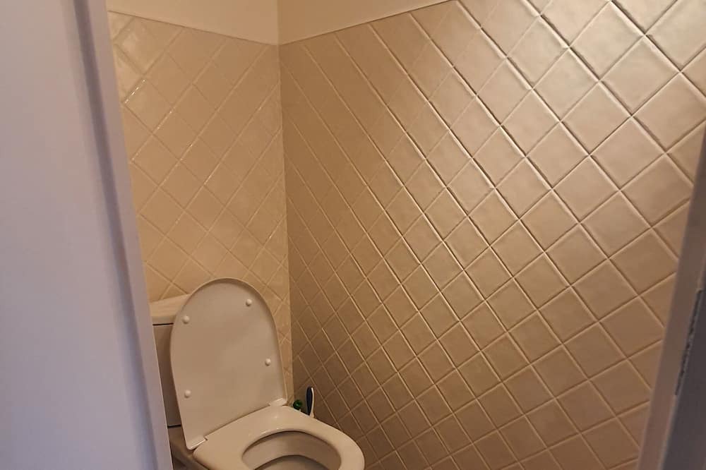 Photo of Bathroom in Saint-Arnoult-en-Yvelines
