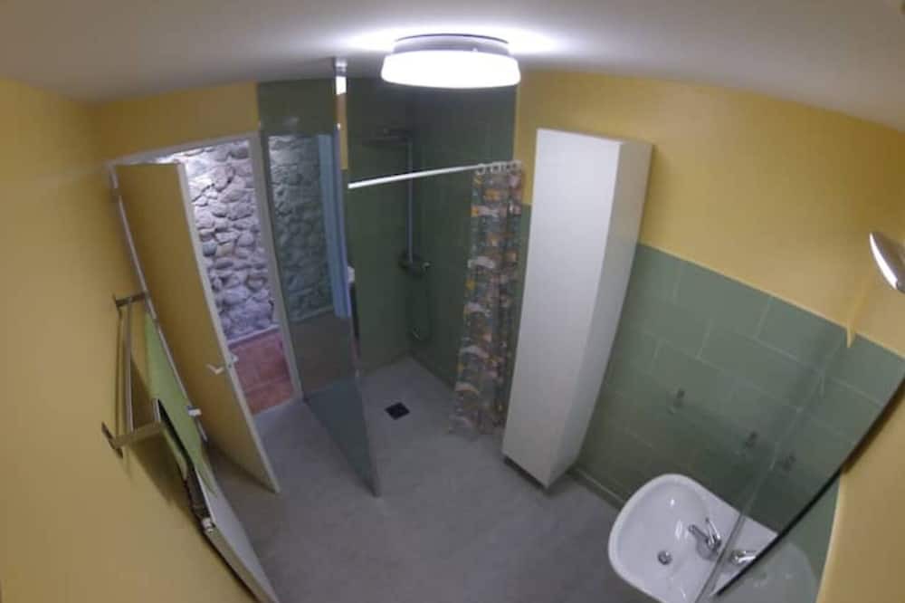 Photo of Bathroom in Teche
