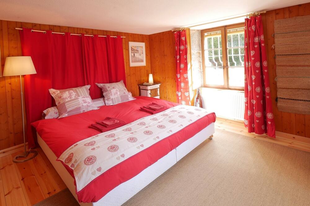 Photo of Bedroom in Marnoz