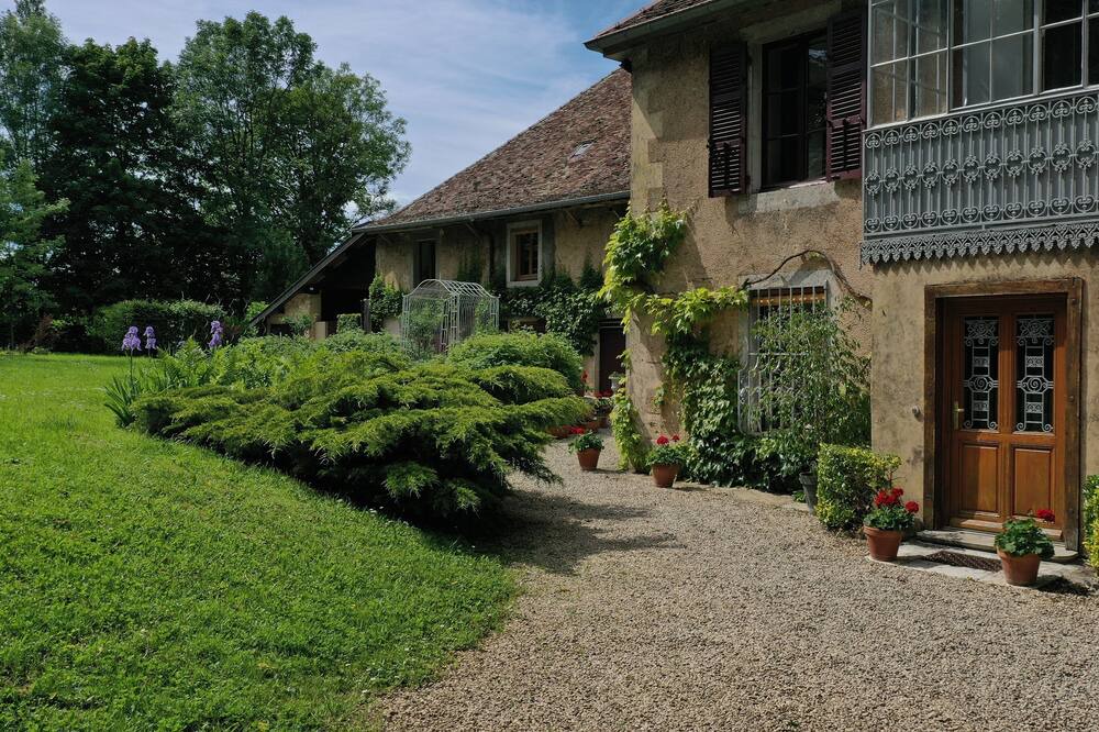 Photo of Outdoor in Marnoz