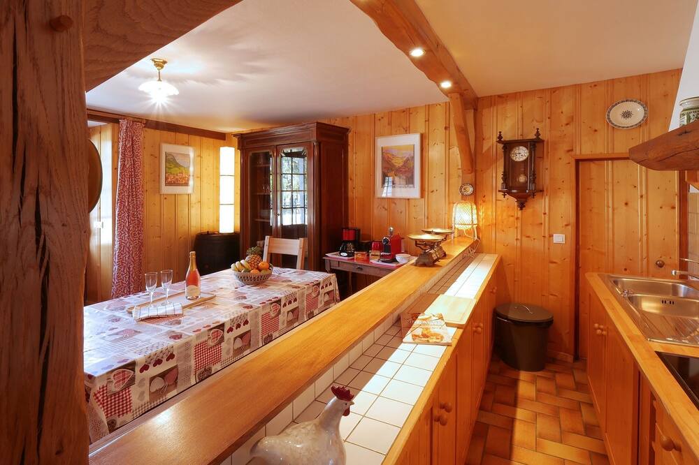 Photo of Bathroom in Marnoz