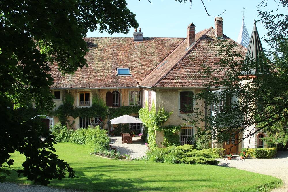 Photo of Outdoor in Marnoz