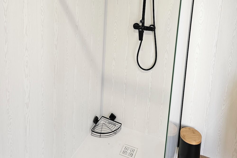 Photo of Bathroom in Coulanges