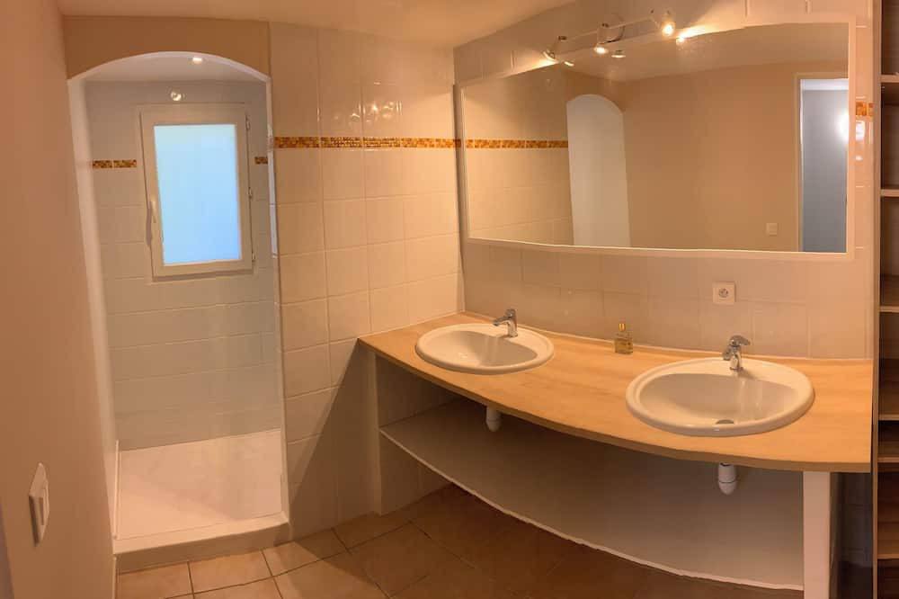 Photo of Bathroom in Saint-Didier