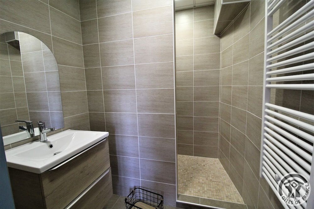 Photo of Bathroom in Monsols