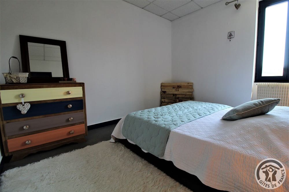 Photo of Bedroom in Monsols