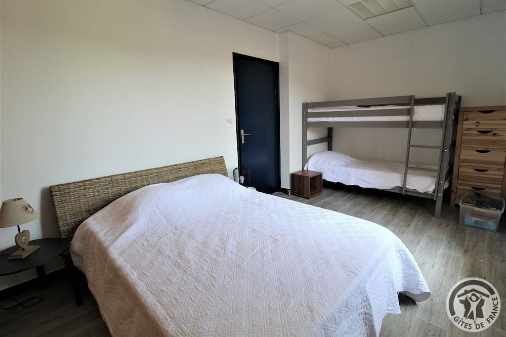 Photo of Bedroom in Monsols