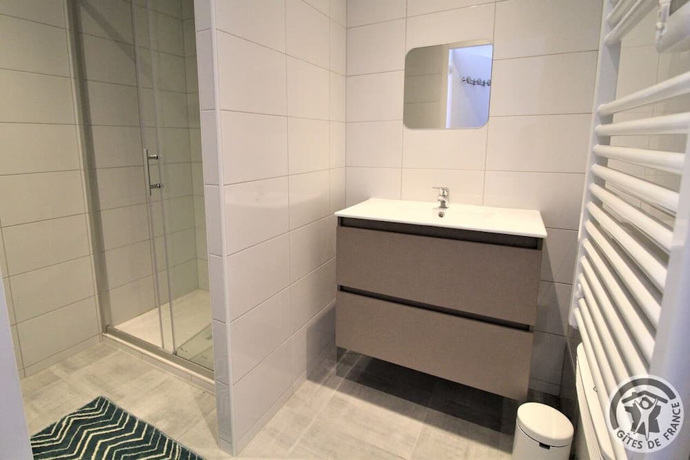 Photo of Bathroom in Monsols