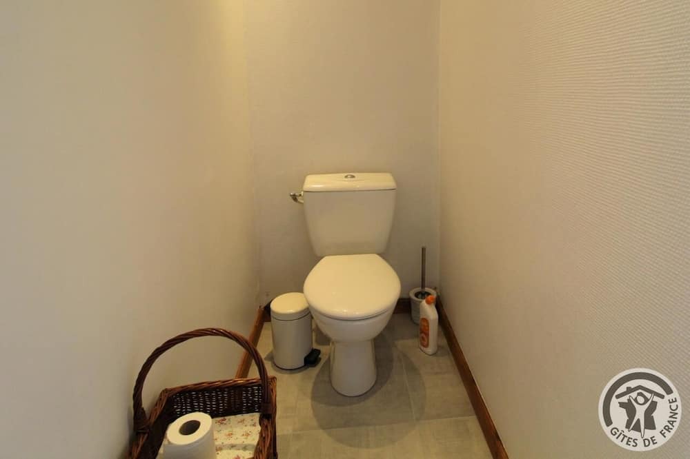 Photo of Bathroom in Monsols