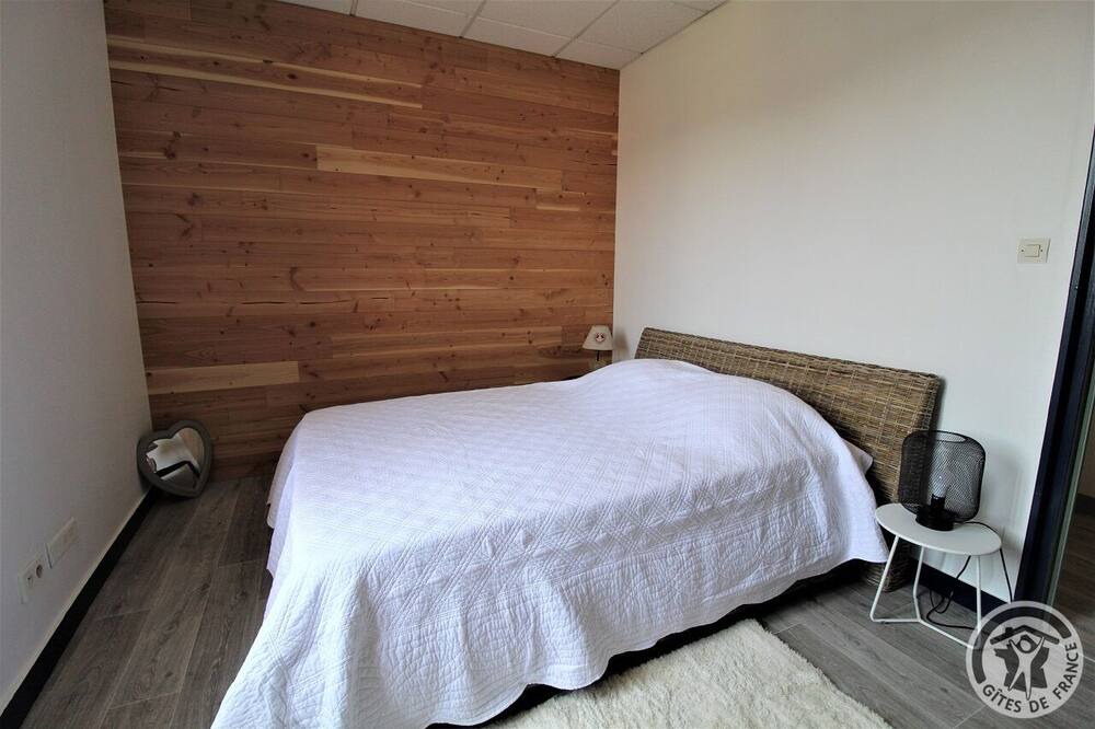 Photo of Bedroom in Monsols