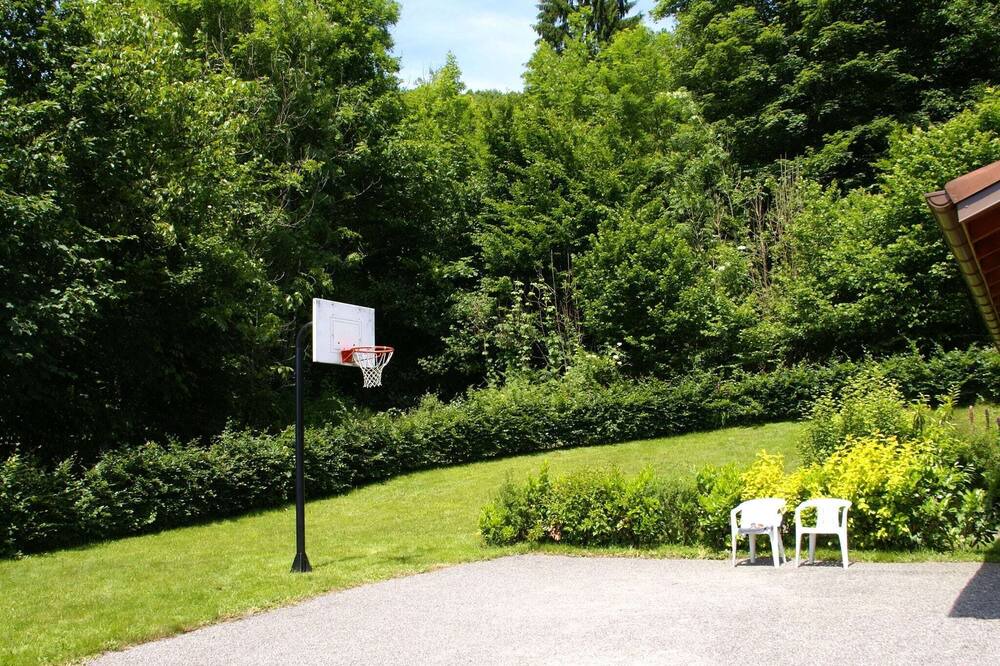 Photo of Outdoor in Haut-du-Them-Chateau-Lambert