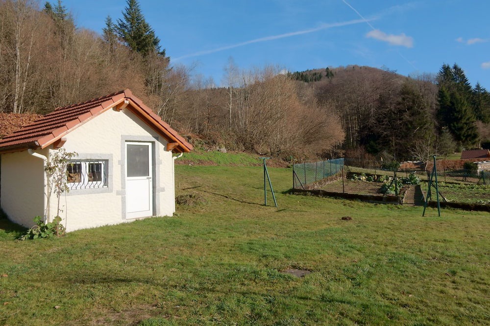 Photo of Outdoor in Haut-du-Them-Chateau-Lambert