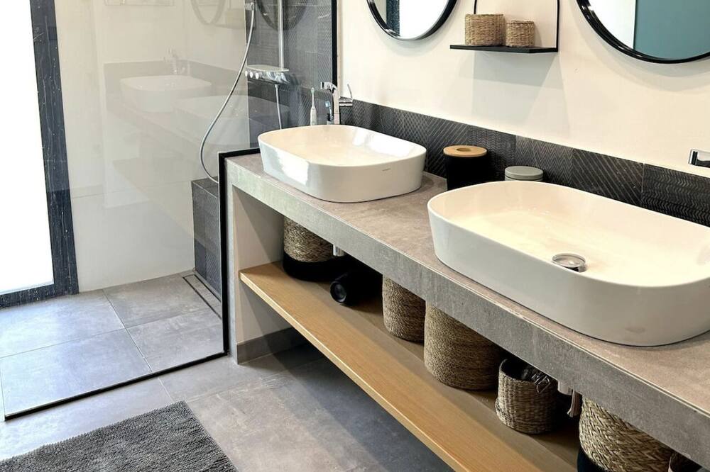 Photo of Bathroom in Taillades