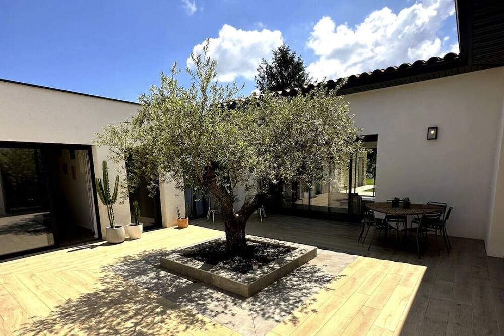 Photo of Patio Balcony in Taillades