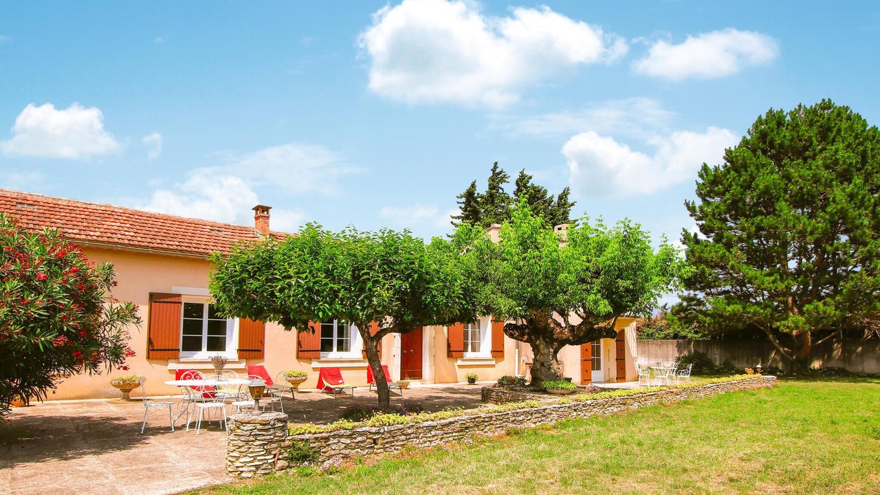 Photo of Outdoor in Grillon