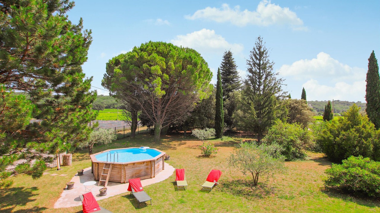 Photo of Outdoor in Grillon