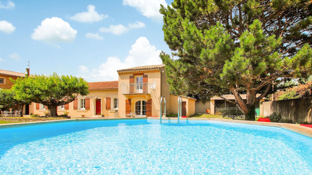 Photo of Outdoor in Grillon