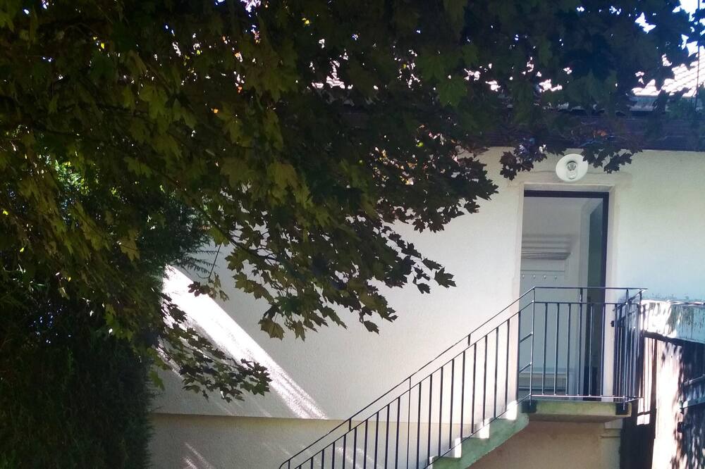 Photo of Livingroom in Pont-du-Navoy