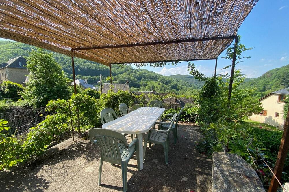 Photo of Outdoor in Saint-Chely-d'Aubrac