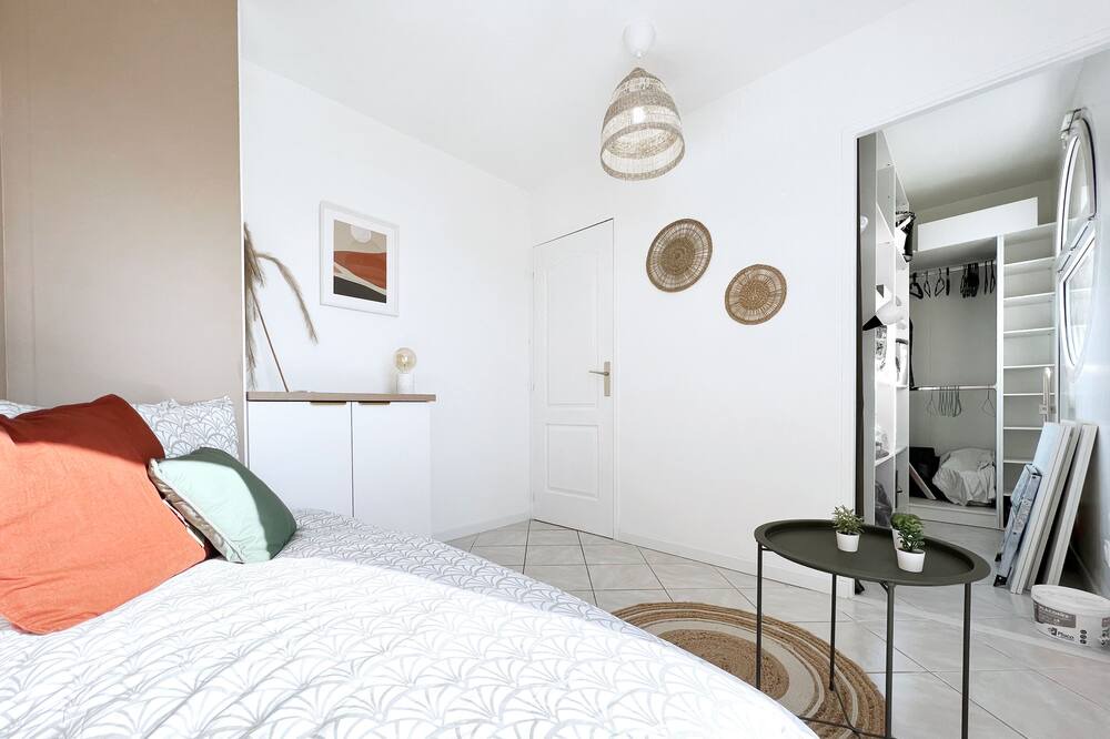 Photo of Bedroom in Orsay