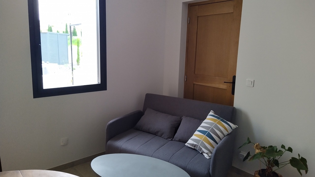 Photo of Livingroom in Sablet