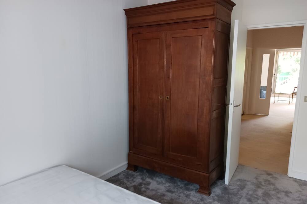 Photo of Bedroom in Fontenay-aux-Roses