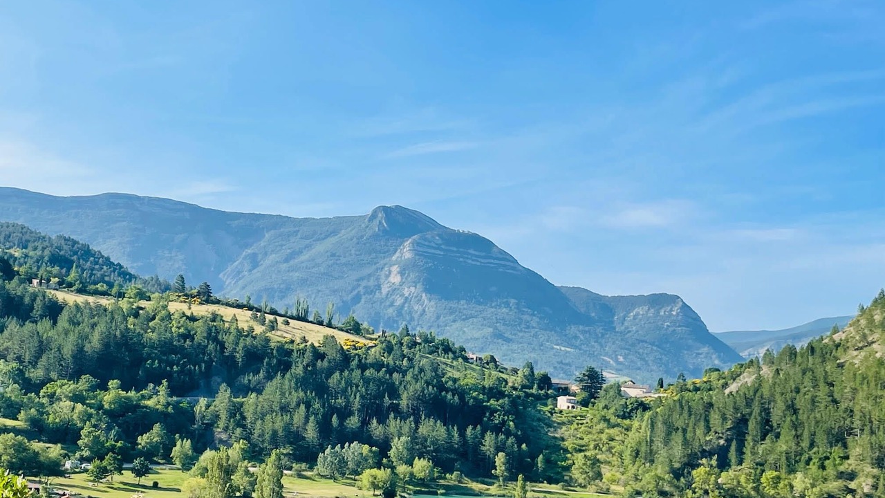 Photo of Outdoor in La Motte-Chalancon