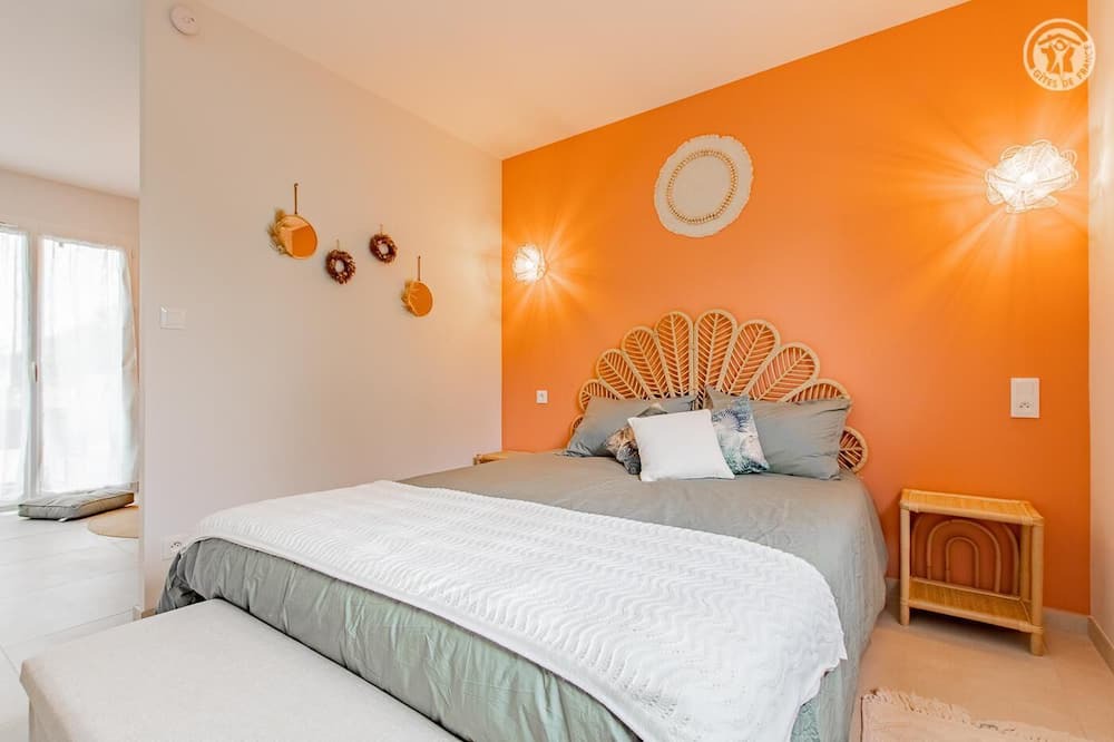 Photo of Bedroom in Cuisery