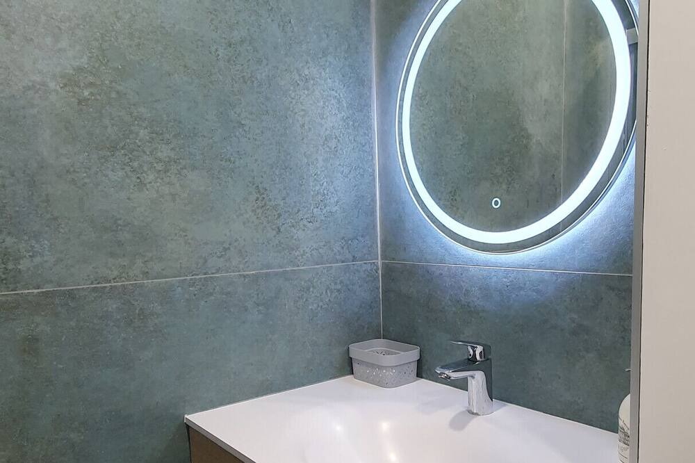 Photo of Bathroom in Montperreux