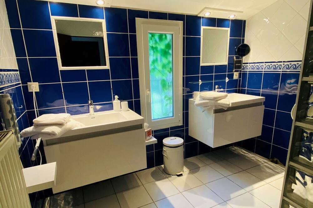 Photo of Bathroom in Montboucher-sur-Jabron