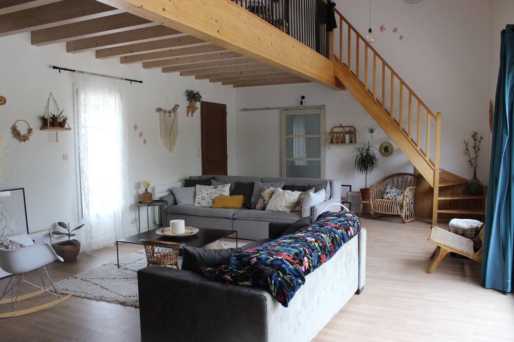Photo of Livingroom in Lavilledieu
