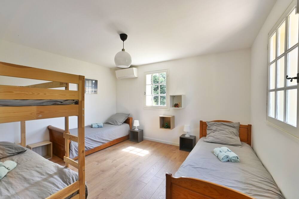 Photo of Bedroom in Saint-Didier