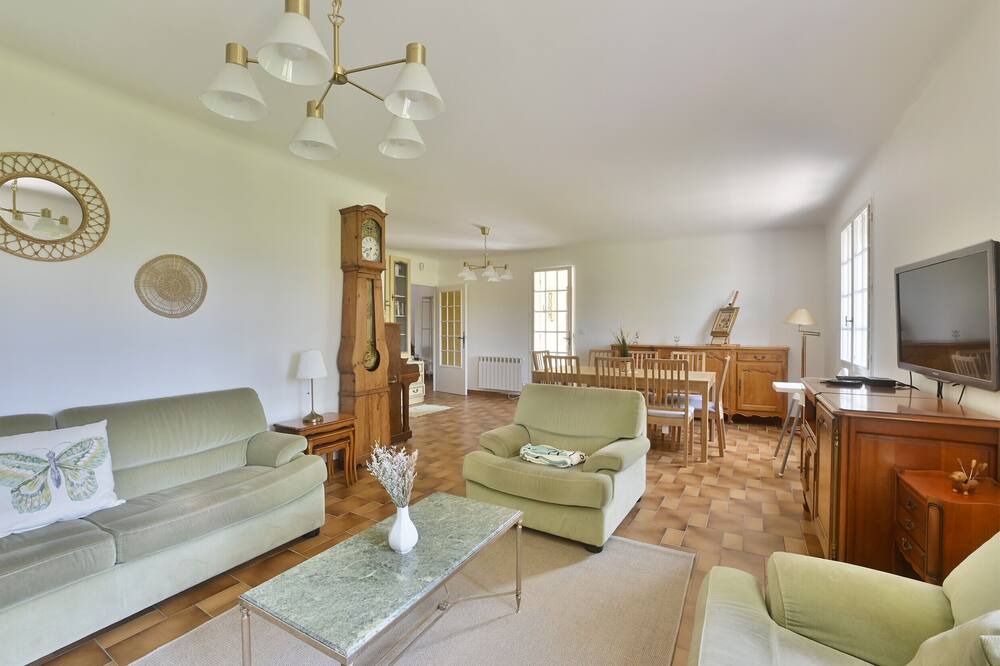 Photo of Livingroom in Saint-Didier