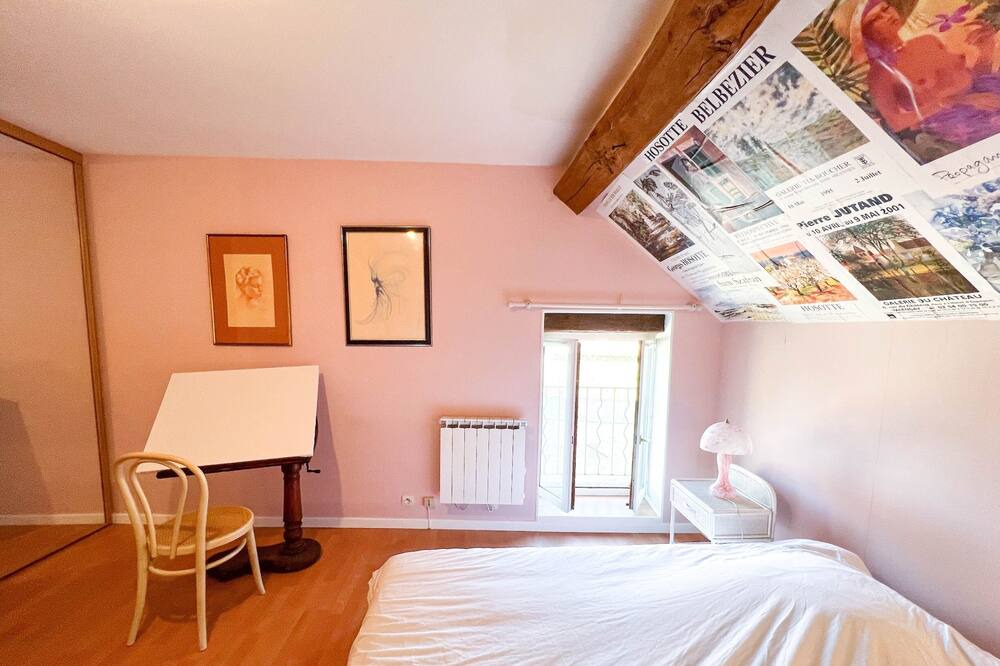 Photo of Bedroom in Cravant