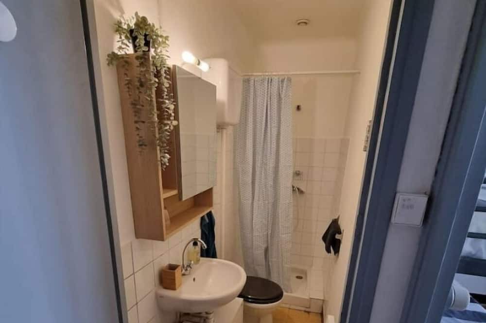 Photo of Bathroom in Saint-Romain-en-Viennois