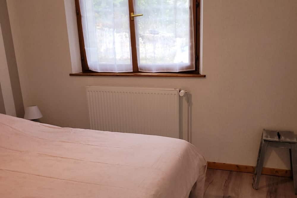 Photo of Bedroom in Chamesol
