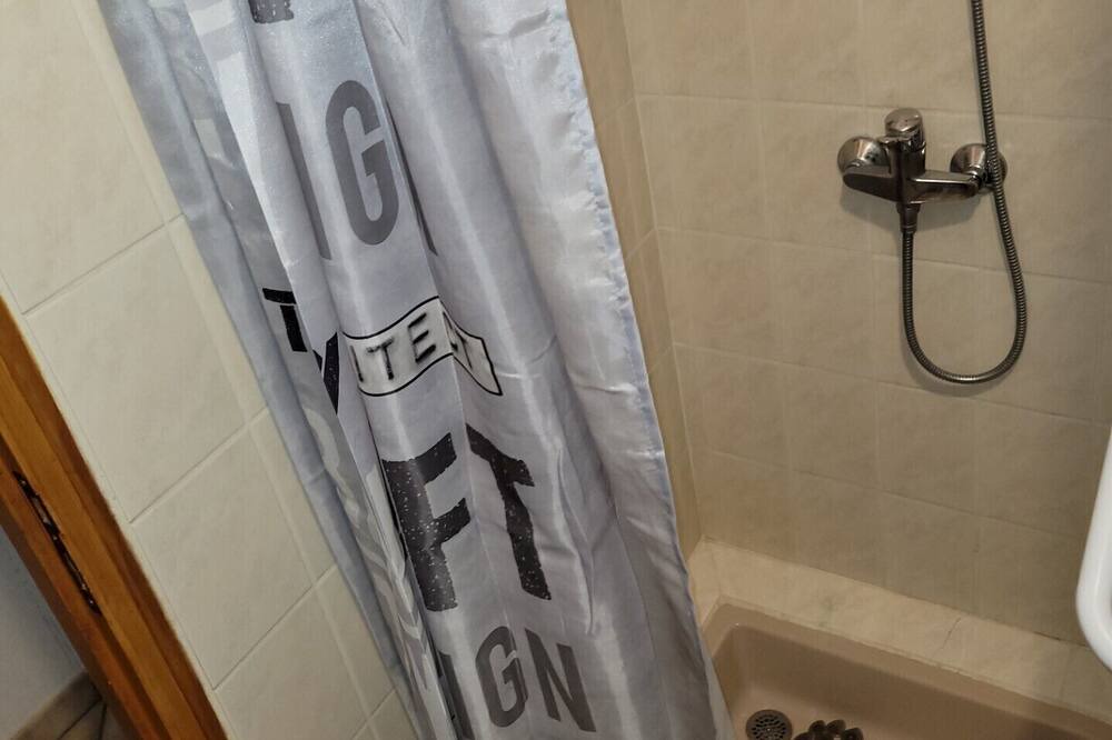 Photo of Bathroom in Chamesol