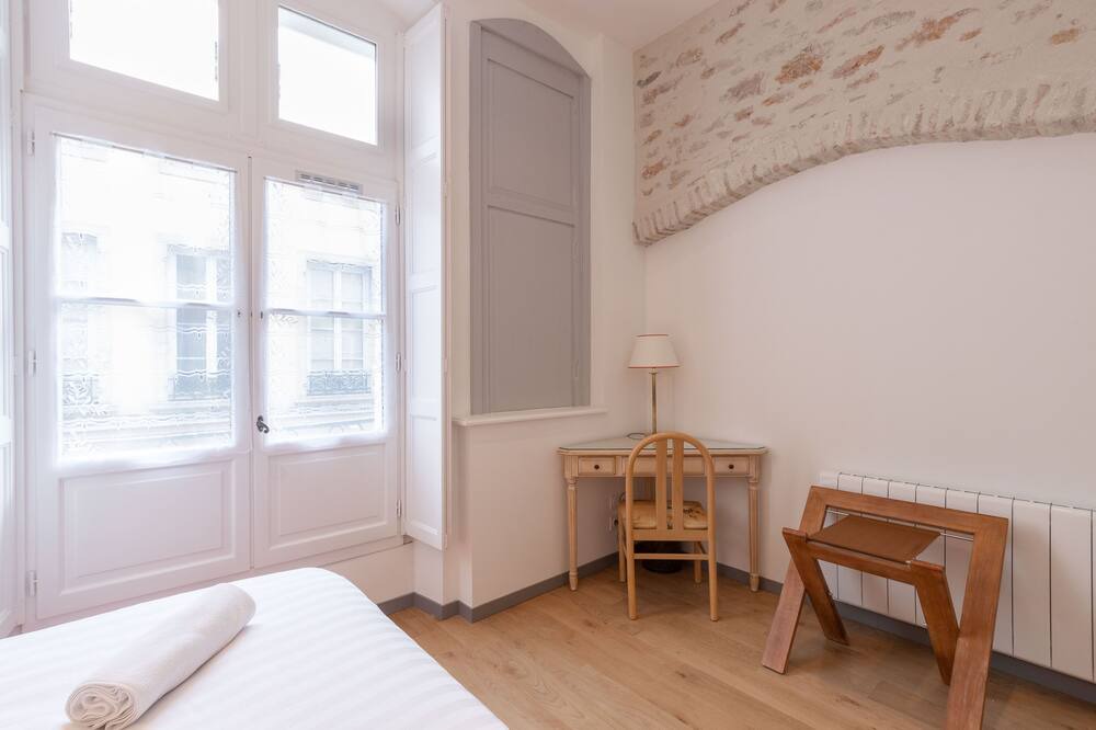 Photo of Bedroom in Tournus