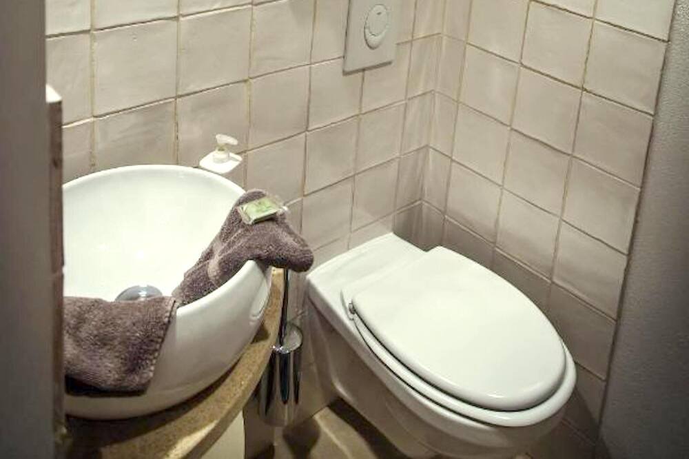 Photo of Bathroom in Cons-la-Grandville