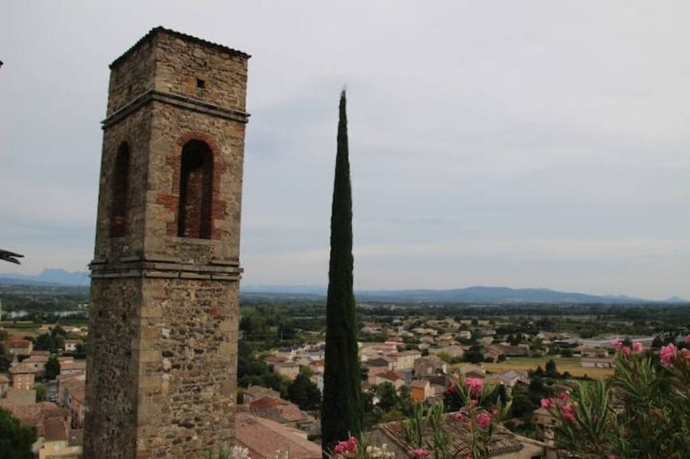 Photo of Others in Charmes-sur-Rhone