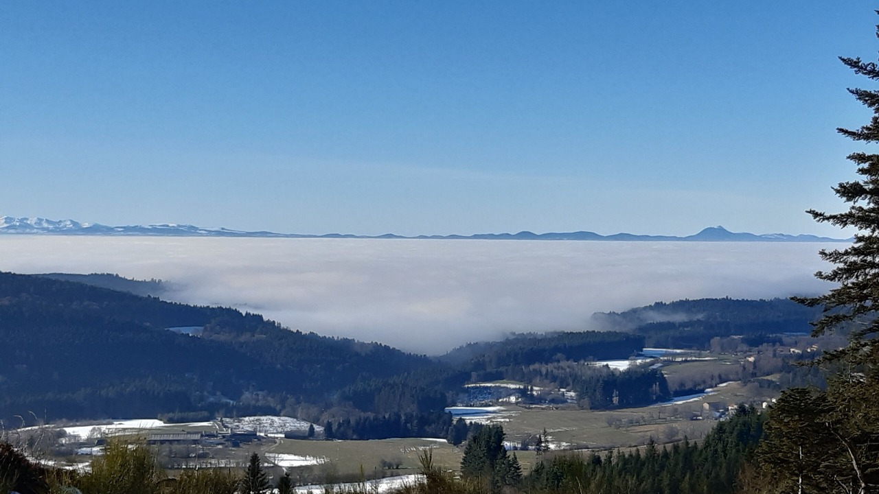 Photo of Outdoor in Saint-Amant-Roche-Savine